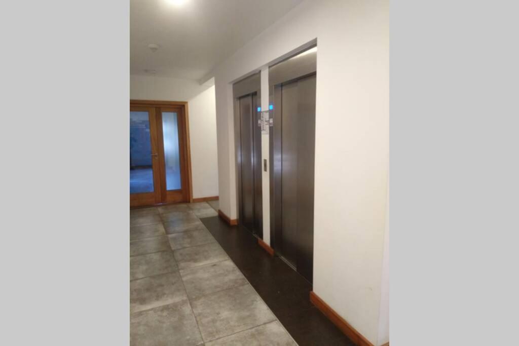 Cómodo Departamento Céntrico en San Martín de los Andes Esterno foto